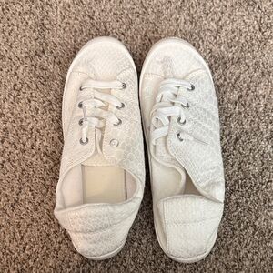 Women’s White Sneakers